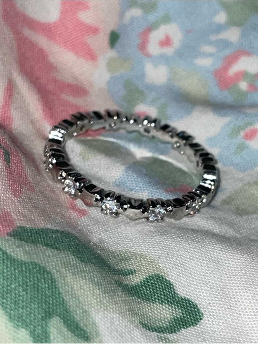 Silver Stars & Crystals Eternity Band NEW